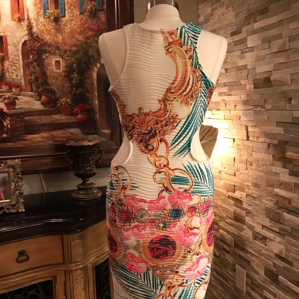 Symphony White Baroque Print Bodycon Dress Side Cutout Sleeveless Dress Size L - Picture 3 of 6